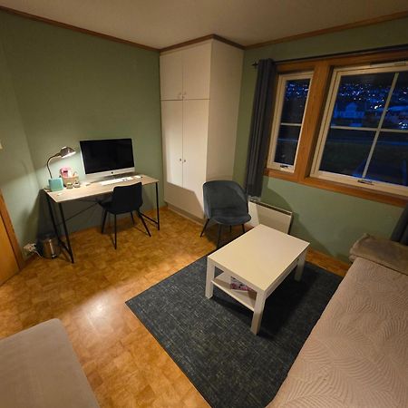 Apartmán Rom I Bofellesskap Sogndal Exteriér fotografie